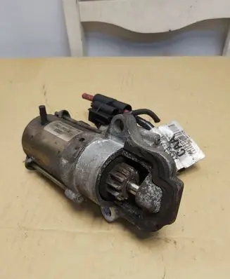 Ford Focus Starter motor 4m5t11000