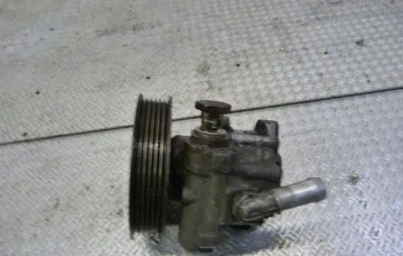 Power steering pump