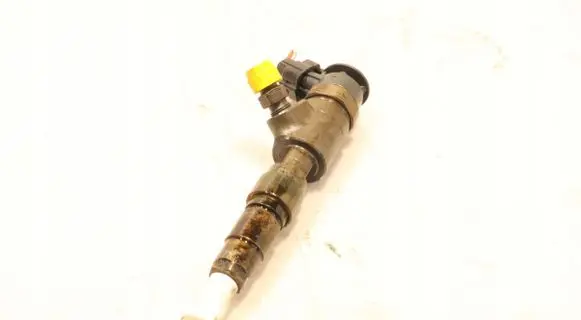 Peugeot 2008 I Fuel injector 0445110739