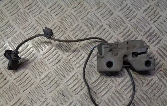 Seat Mii Engine bonnet/hood lock/catch 1S0823509C 233112037 SG71TAM