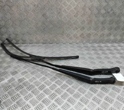 Audi Q7 4M Windshield/front glass wiper blade 4M2955407 4M2955408