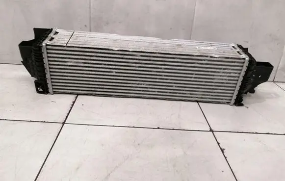 BMW X1 F48 F49 Intercooler radiator 7617600