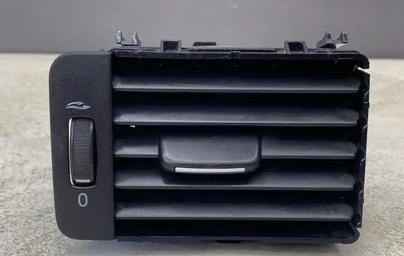Volvo V70 Dashboard side air vent grill/cover trim 30755183 30755177