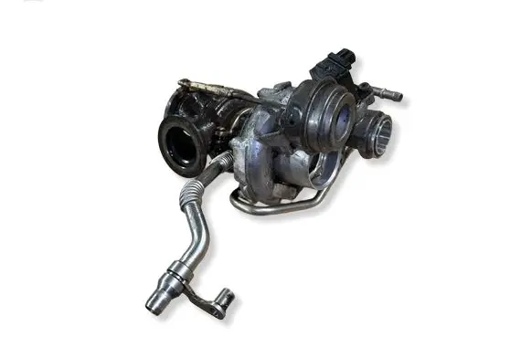 BMW 7 F01 F02 F03 F04 Turbo 7576985 7936471 MGT22569