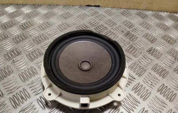 Hyundai ix35 Front door speaker 963302S500