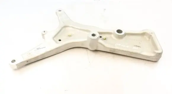 BMW M5 Other front suspension part 6898038 31106898037