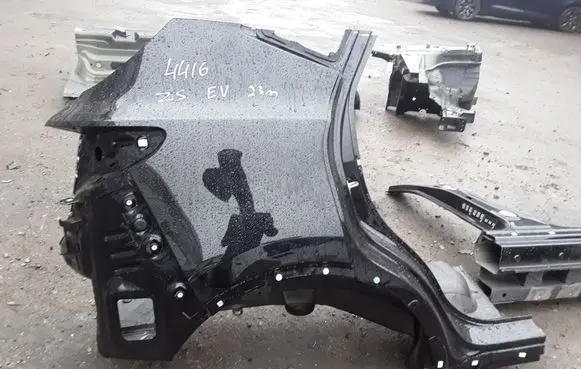 Rear quarter panel