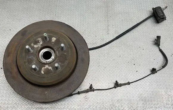 Dodge Durango III Rear wheel hub