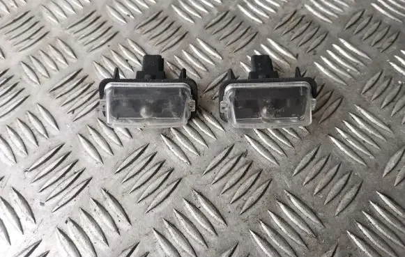 Toyota Yaris Number plate light L11YS