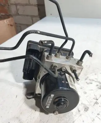 BMW 3 E90 E91 ABS Pump 6784763 6784764 10020603514