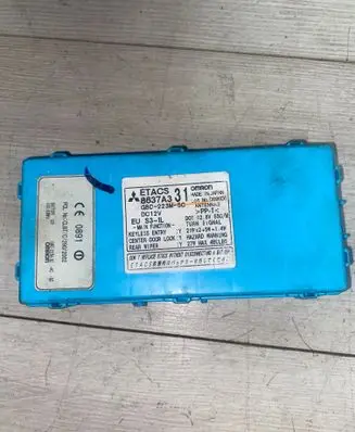 Mitsubishi Lancer Fuse module G8c223m5c