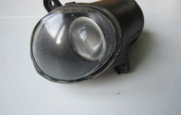 Volkswagen PASSAT B5.5 Front fog light 3B7941700A