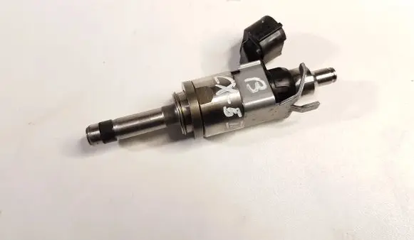Mazda CX-5 II Fuel injector PAMB13250 10G1306938