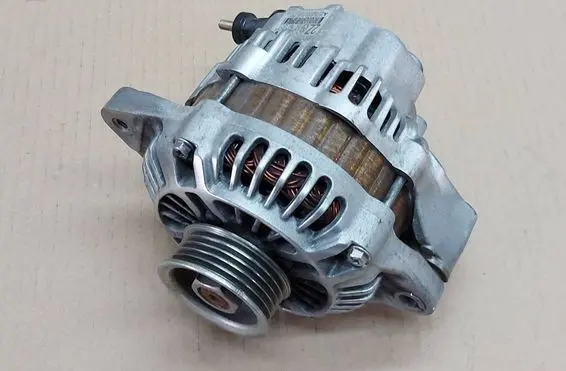 Opel Agila B Generator/alternator 3140084E10