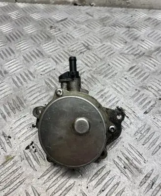 Hyundai Getz Vacuum pump 288102A101