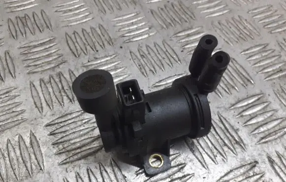 Lancia Lybra Vacuum valve 