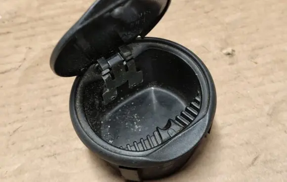 Jeep Cherokee III KJ Car ashtray A4148130058