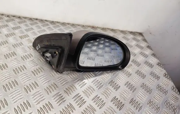 KIA Ceed Front door electric wing mirror E4022608
