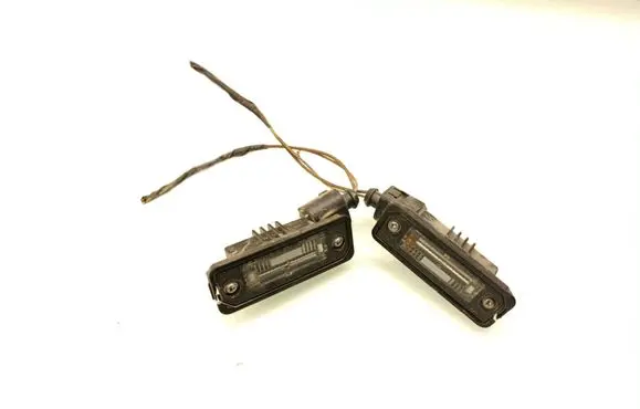 Seat Leon (1P) Number plate light 1J5943021B