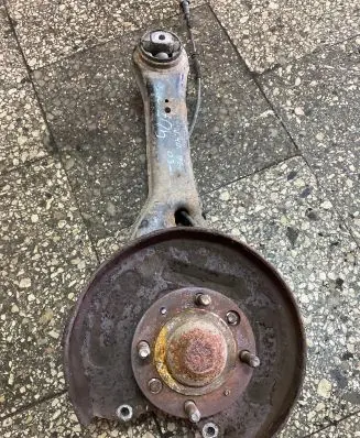 Volvo S40, V40 Rear wheel hub