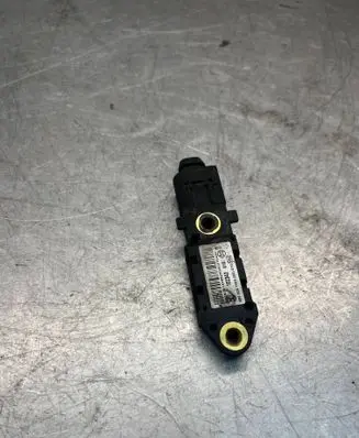 Mercedes-Benz E W211 Airbag deployment crash/impact sensor 0028201326