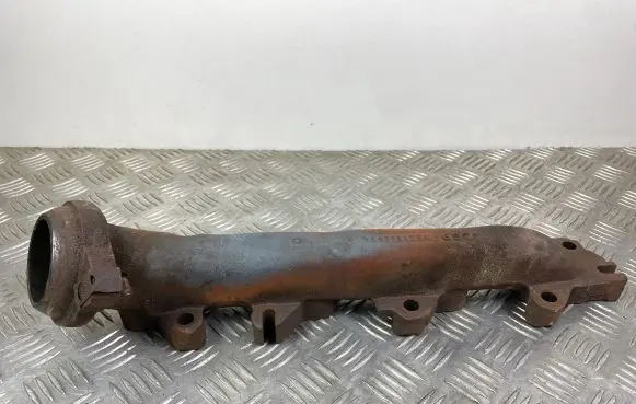 Dodge Durango Exhaust manifold 68021512BA