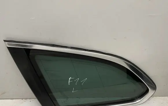 BMW 5 F10 F11 Rear side window 7199989
