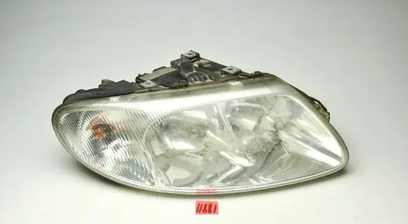 Chrysler Voyager Headlight/headlamp 04857702ABC 5870200000