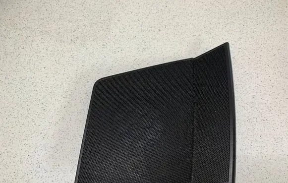 Side speaker trim/cover
