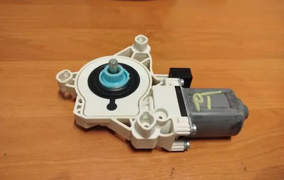 Audi A6 S6 C8 4K Rear door window regulator motor 4K0959812 C28132102 1180430251346