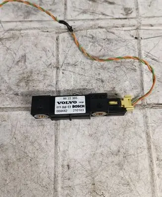 Volvo S60 Airbag deployment crash/impact sensor 8622365