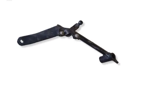 Volvo XC60 A/C compressor mount bracket 30788268 6G9N0606C
