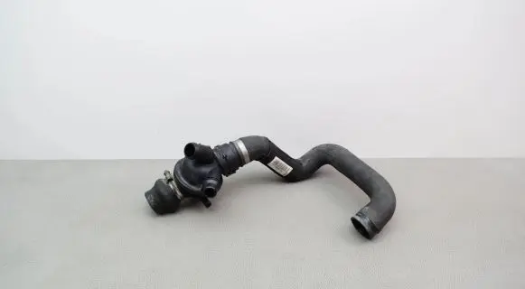 BMW 5 F10 F11 Engine coolant pipe/hose 7583880030 760115901