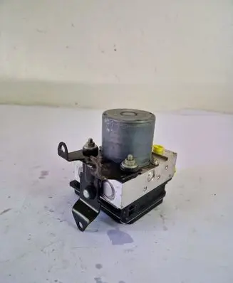 Land Rover Discovery 3 - LR3 ABS Pump 0265235020