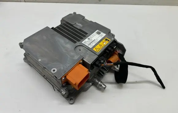 Mercedes-Benz C W206 Voltage converter inverter A0009009635