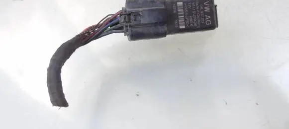 Audi A1 Glow plug wires 04L907281