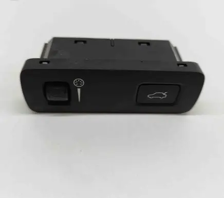 Volvo S90, V90 Tailgate/boot open switch button 31443873