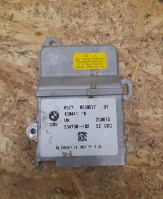 BMW i3 Airbag control unit/module 9390577 334700102 130441