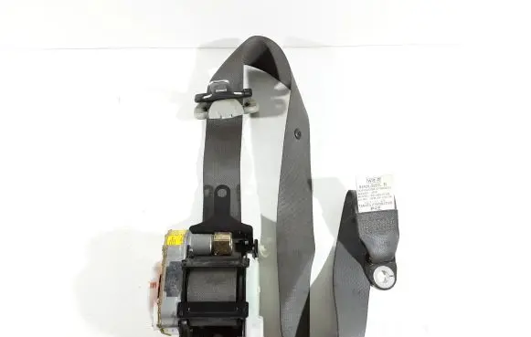 Suzuki XL7 I Front seatbelt 8492052DL 8492052DLR TKAB2EP452