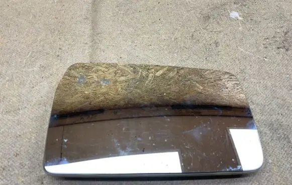 Ford Escort Wing mirror glass 40285 37536