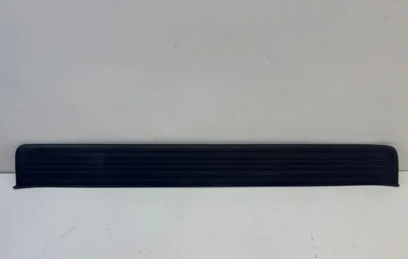 Honda CR-V Front sill trim cover 84252SWAA