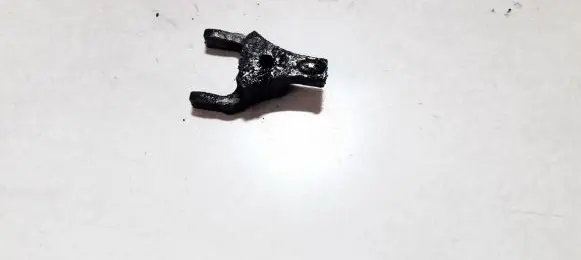 Land Rover Discovery Sport Fuel Injector clamp holder