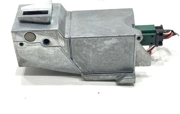 Ford Kuga I Steering wheel lock 8M513F880GD