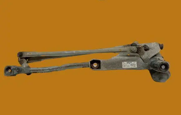 Ford Fiesta Front wiper linkage and motor 8A6117500AE