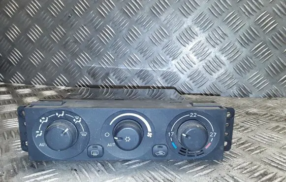 Mitsubishi Pajero Climate control unit MR500646 1464308800
