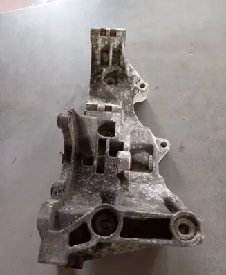 Audi A6 S6 C6 4F Generator/alternator bracket 03D903143D