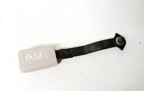 Mazda CX-7 Front seatbelt buckle
