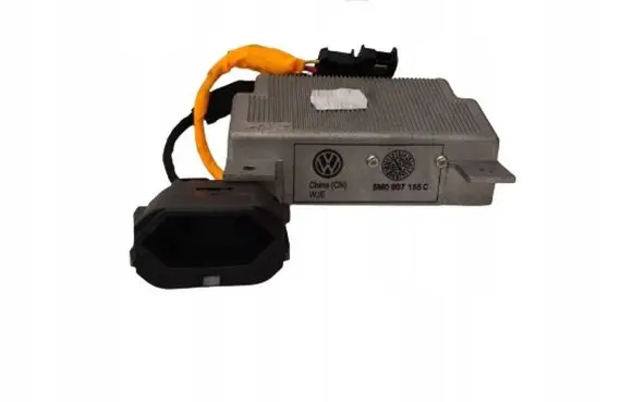Volkswagen Jetta VI Voltage converter inverter 5M0907155C