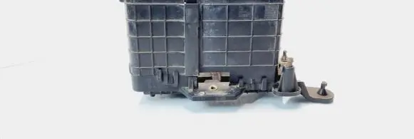 Volkswagen Caddy Battery box tray 1K0915333B