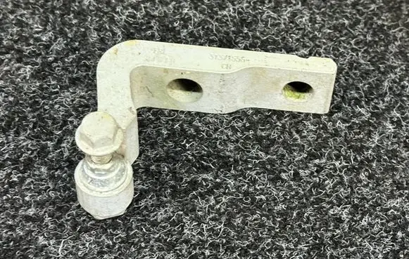 Volvo S90, V90 Front door lower hinge 31371555